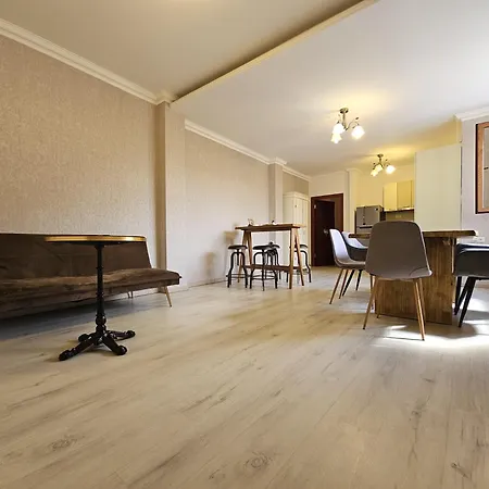 Apartament Goldring