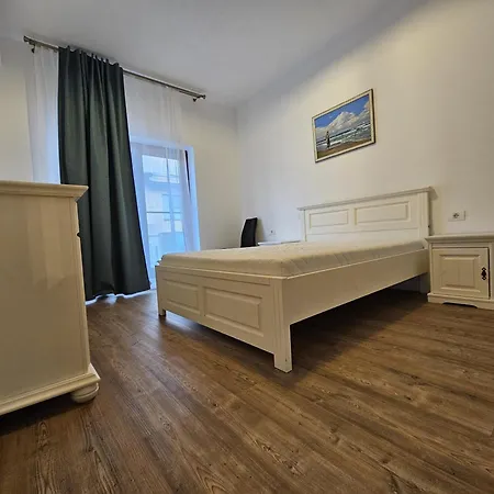 Goldring Apartament